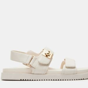 Steve Madden Women's Mona Bone Colored Leather Sandals Size 9.5. Never Worn